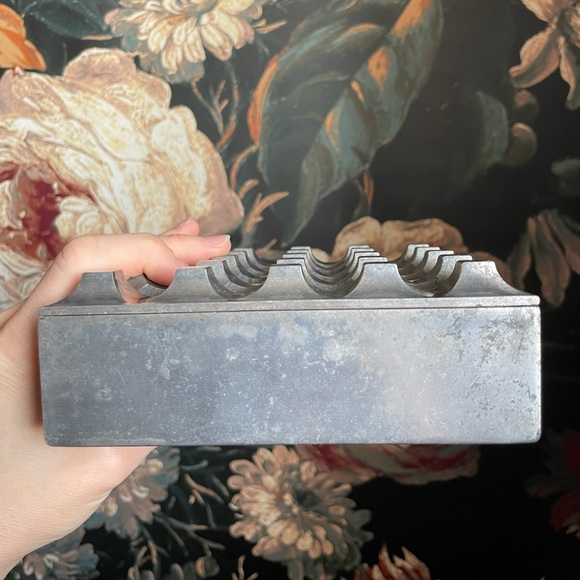 ❌SOLD❌ VTG Swedish MCM Aluminum Ultima Ashtray - Picture 16 of 17